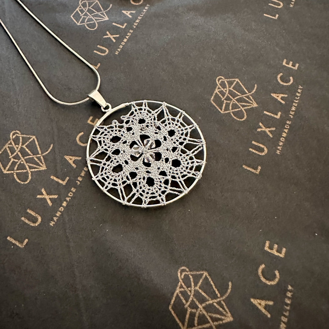 Rožica – Sterling Silver Lace Pendant Necklace
