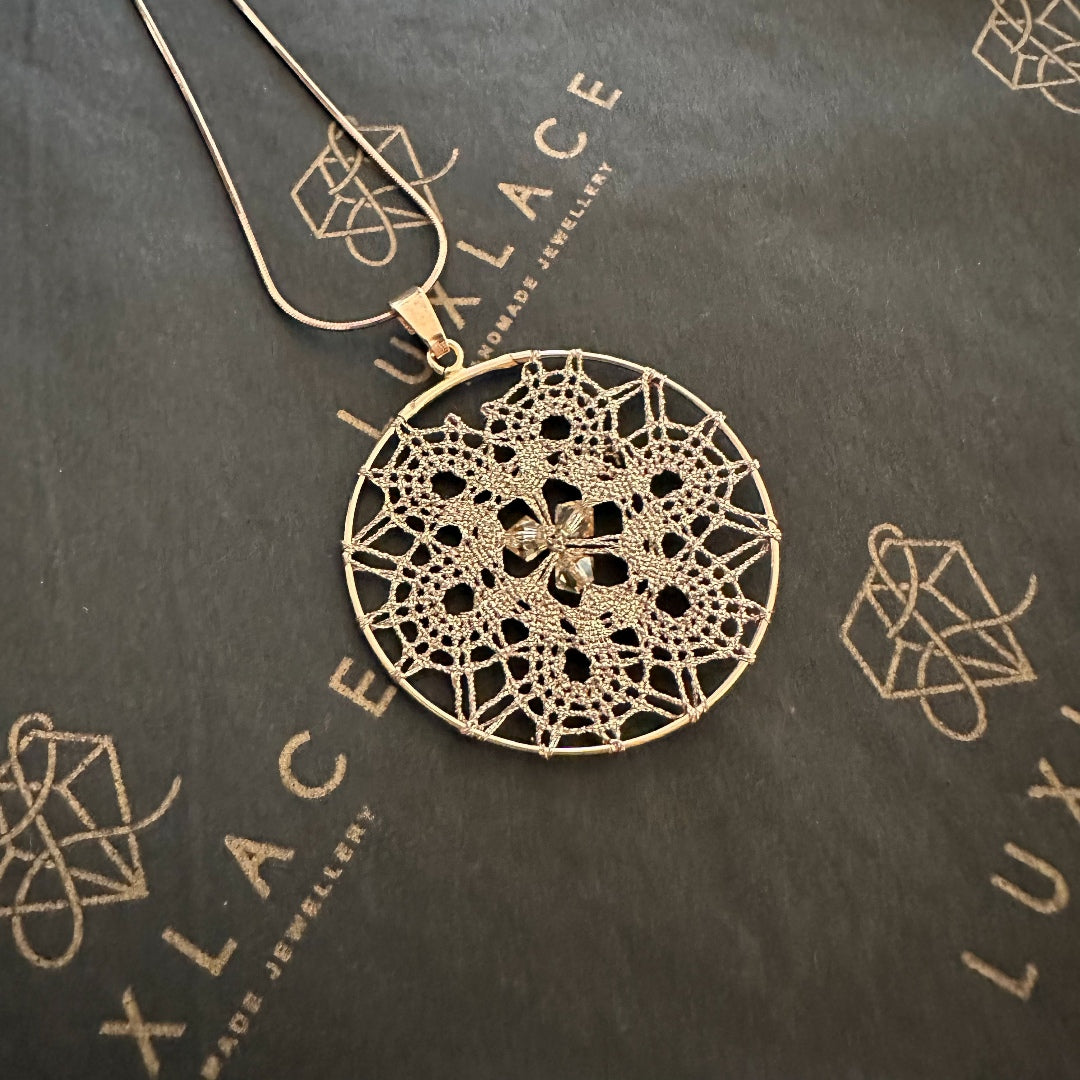 Rožica – Sterling Silver Lace Pendant Necklace