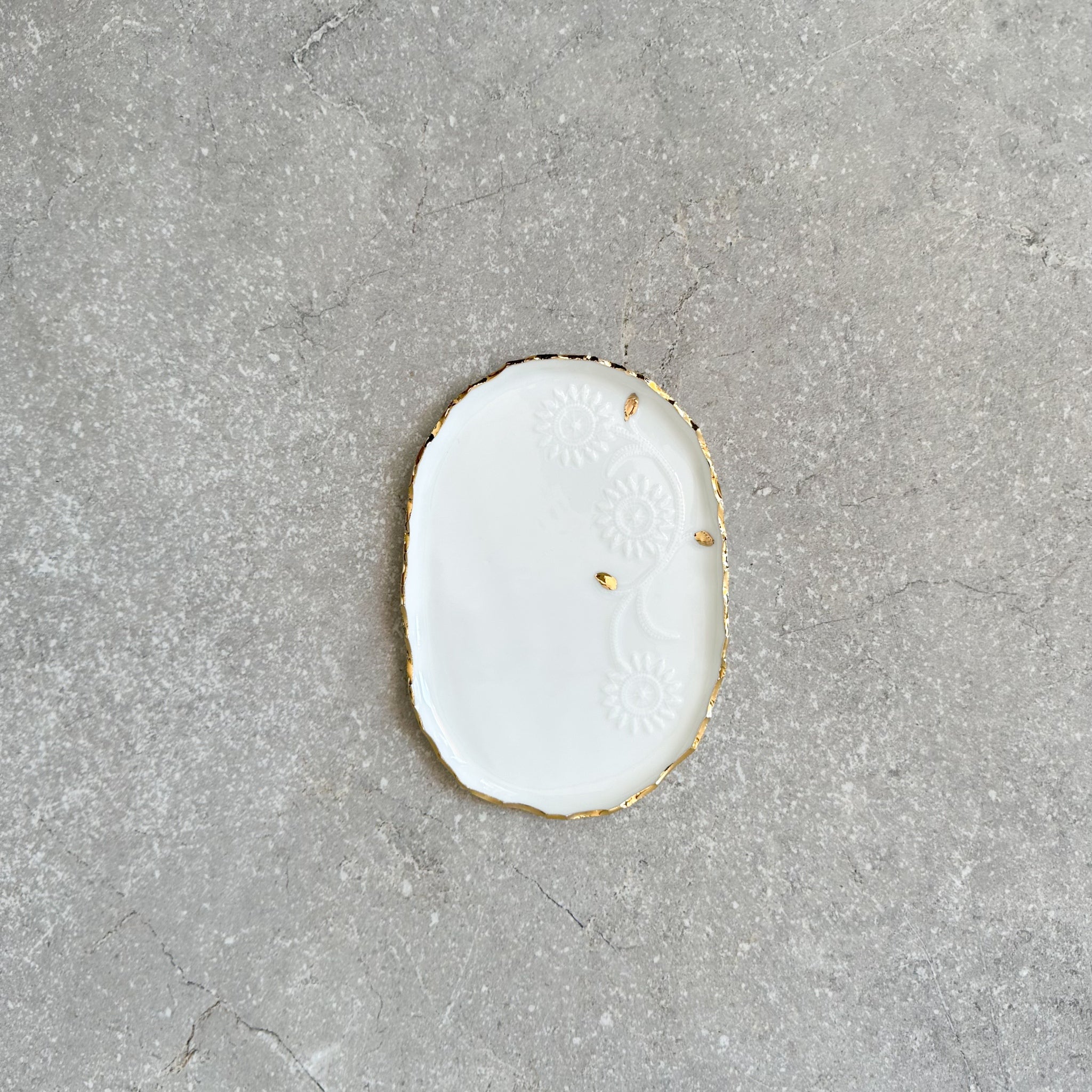 plate oval M